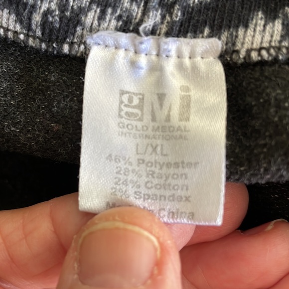 Excellent condition set of two ladies stretch leggings - Picture 4 of 5